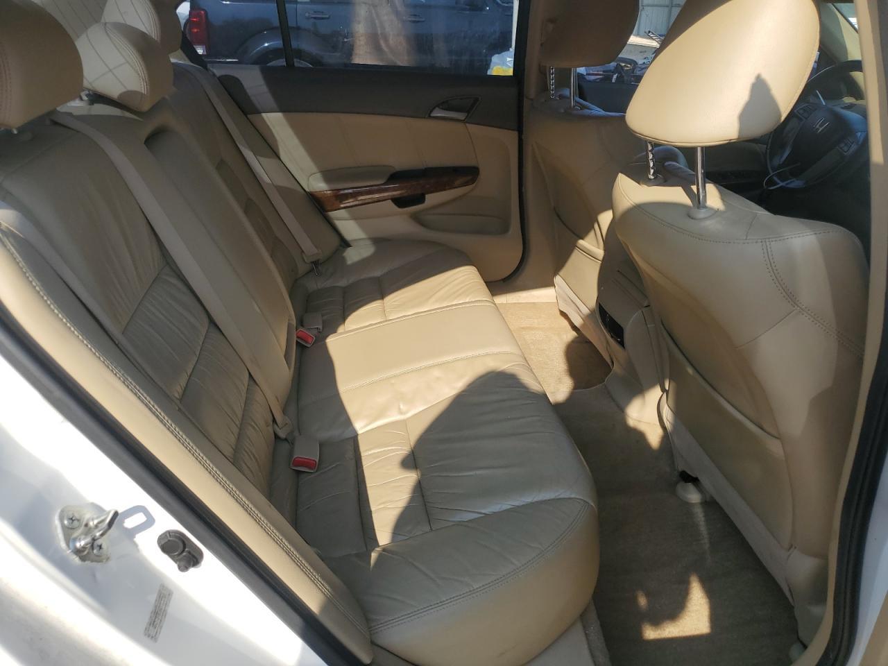 2010 HONDA ACCORD