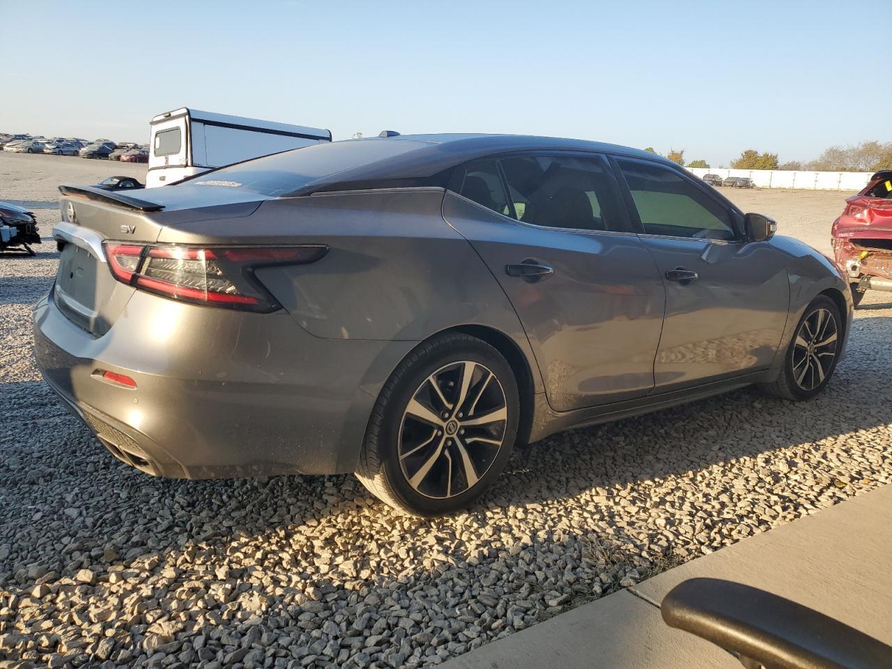 2022 NISSAN Maxima
