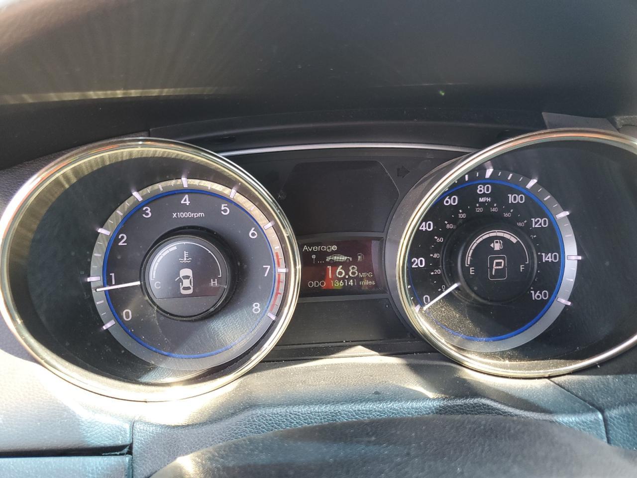 2012 HYUNDAI SONATA