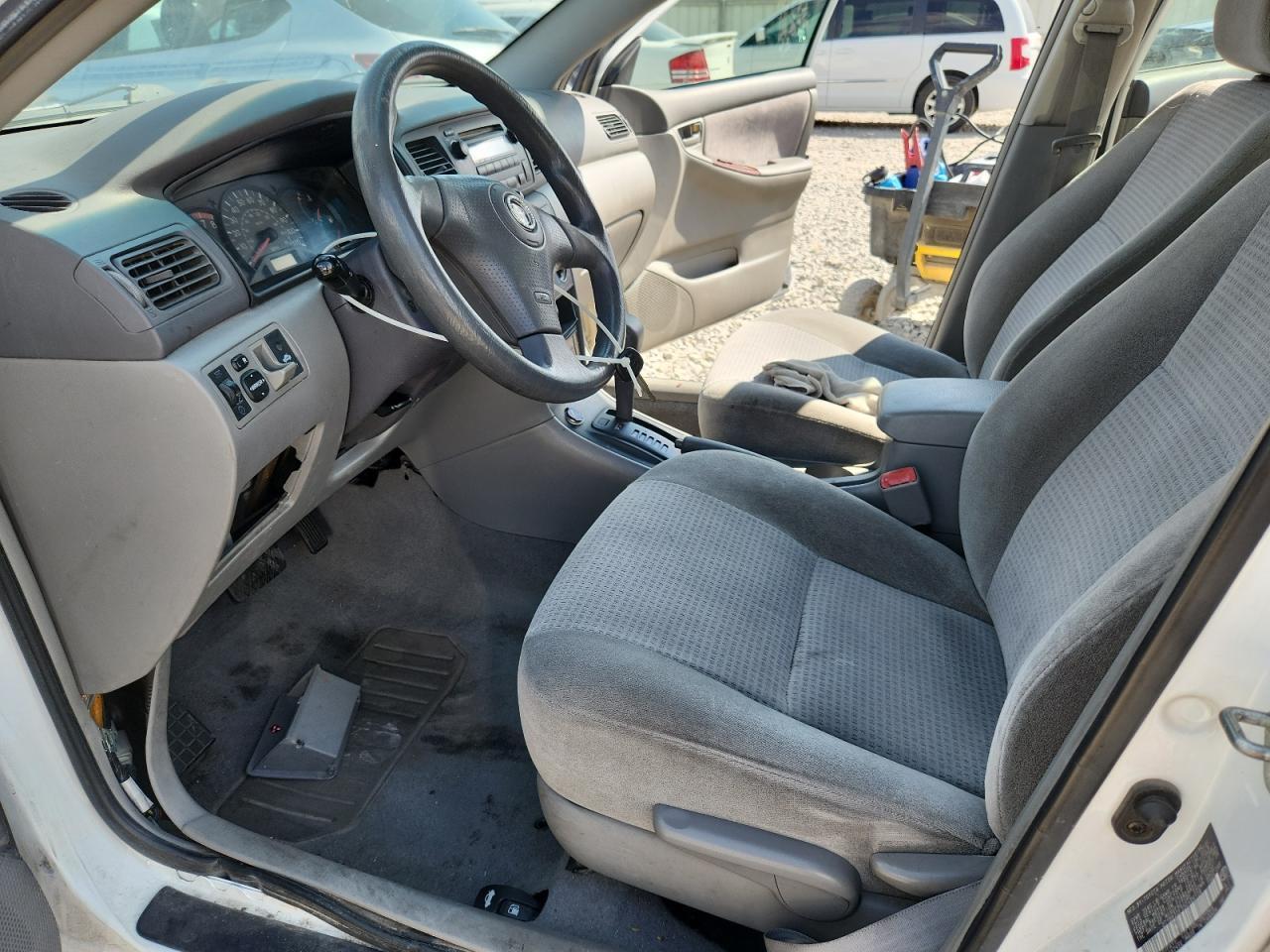 2005 TOYOTA COROLLA
