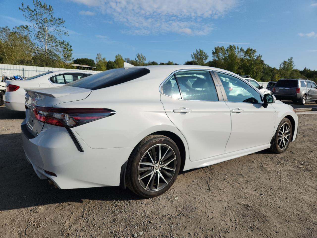 2024 TOYOTA CAMRY