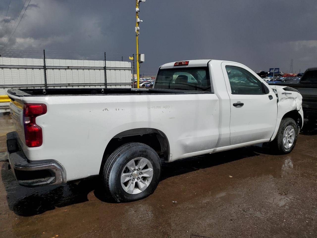 2024 CHEVROLET Silverado