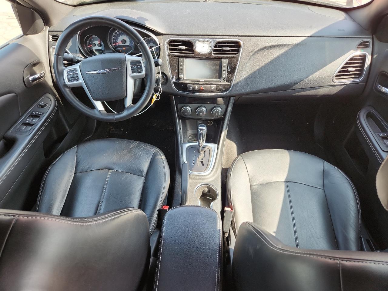 2012 CHRYSLER 200