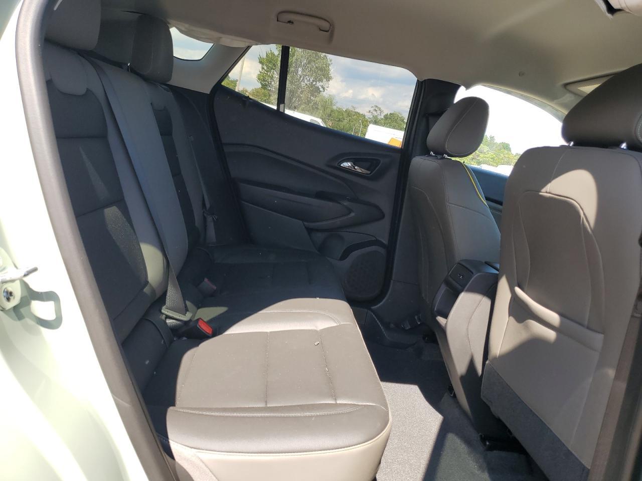 2025 CHEVROLET TRAX