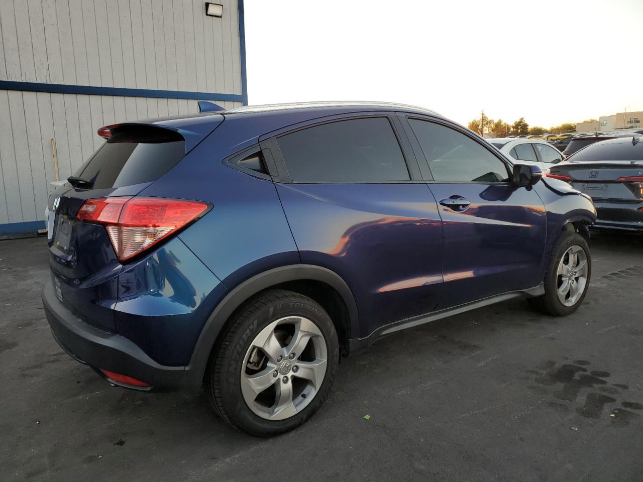 2017 HONDA HR-V