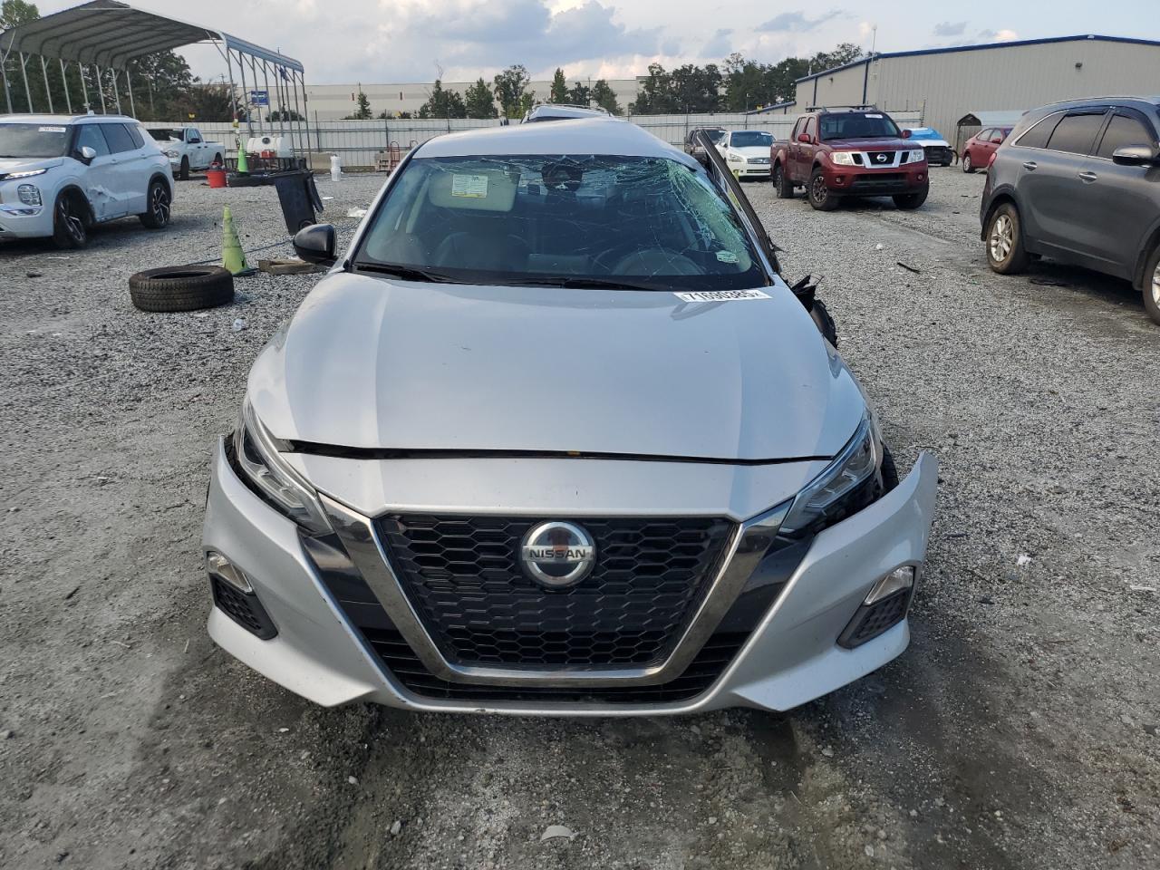 2021 NISSAN ALTIMA