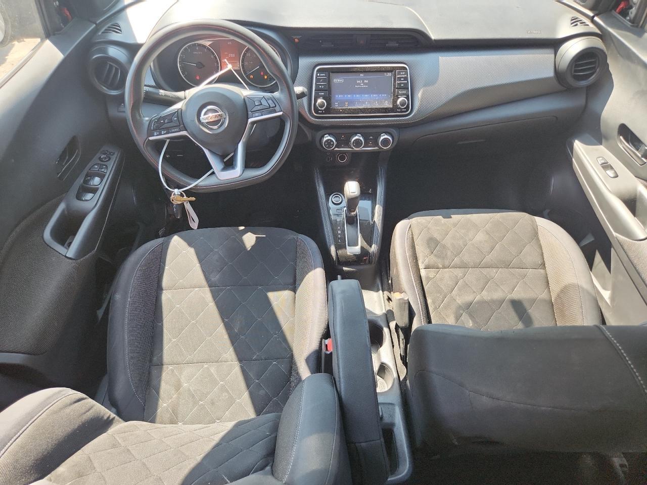 2019 NISSAN KICKS