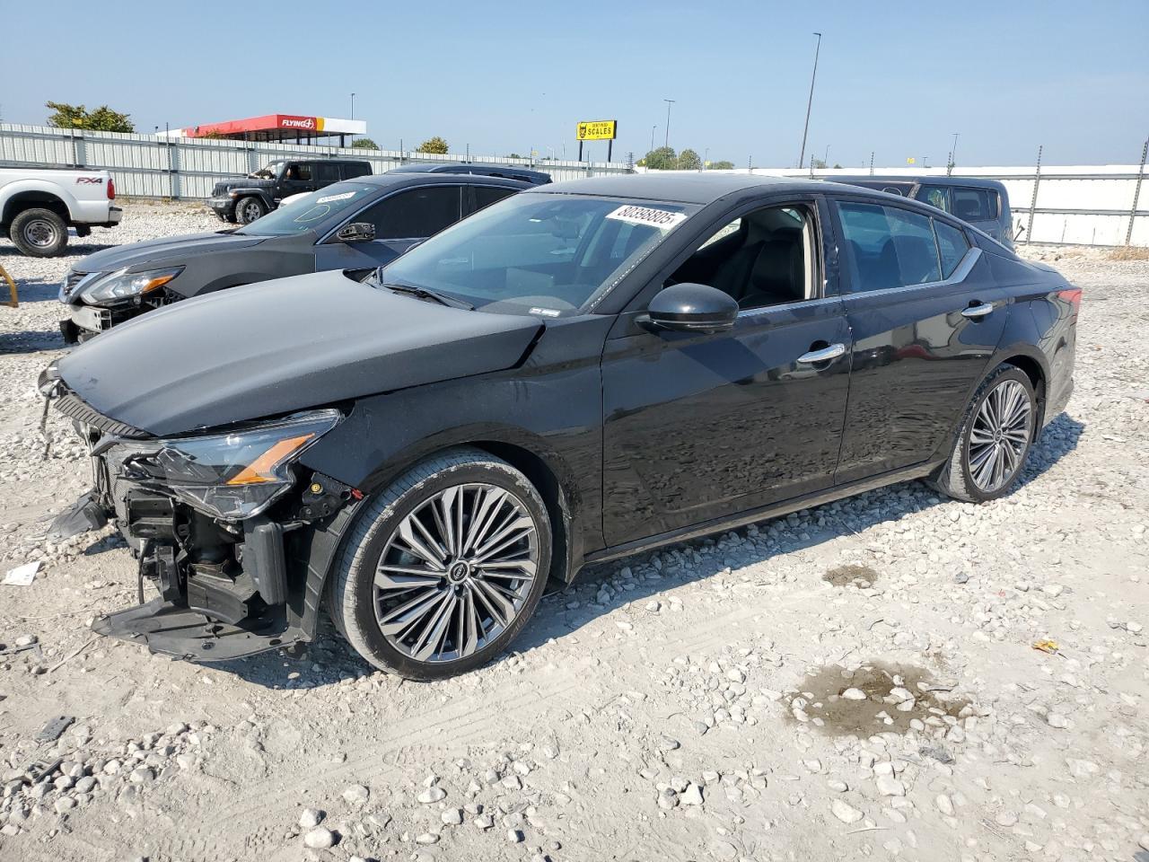 2023 NISSAN ALTIMA