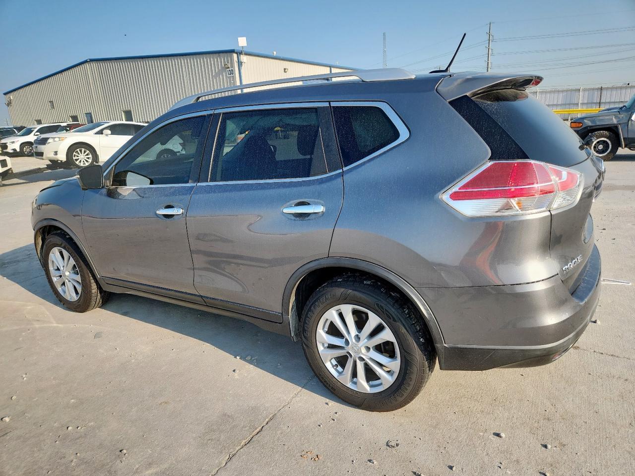 2015 NISSAN ROGUE