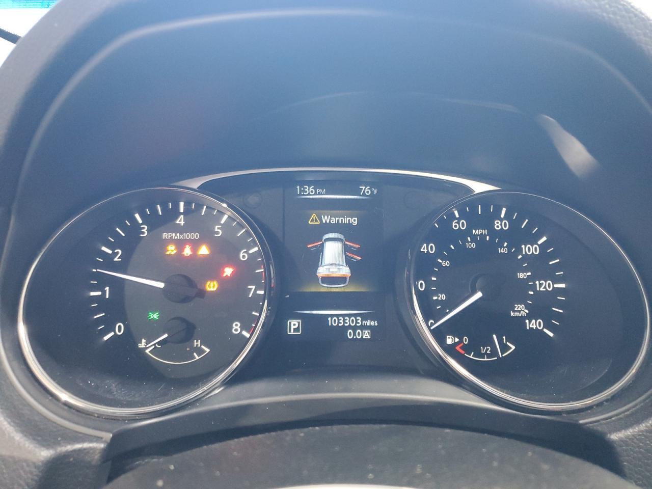 2015 NISSAN ROGUE