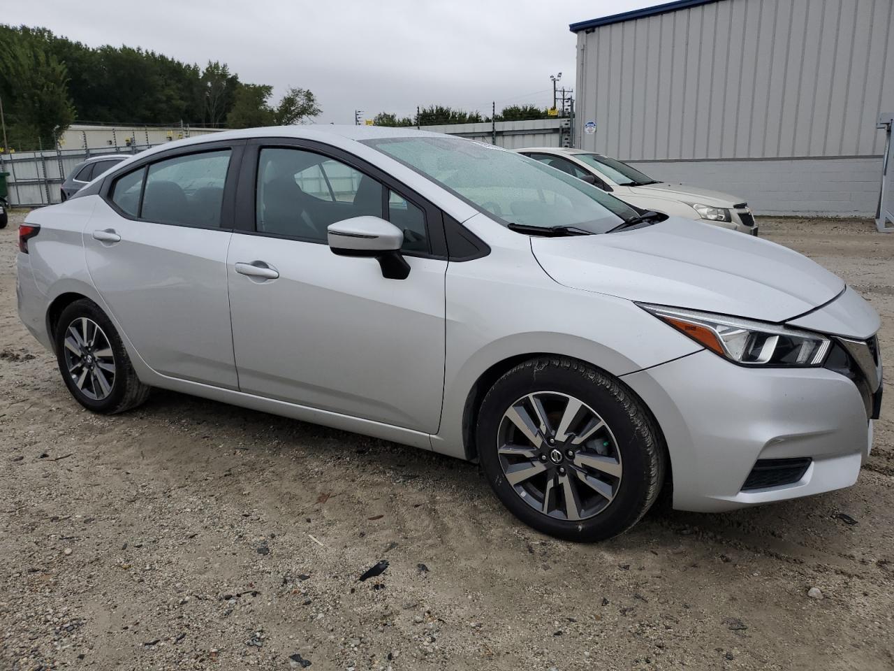 2020 NISSAN VERSA