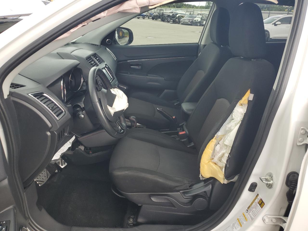 2018 MITSUBISHI Outlander Sport