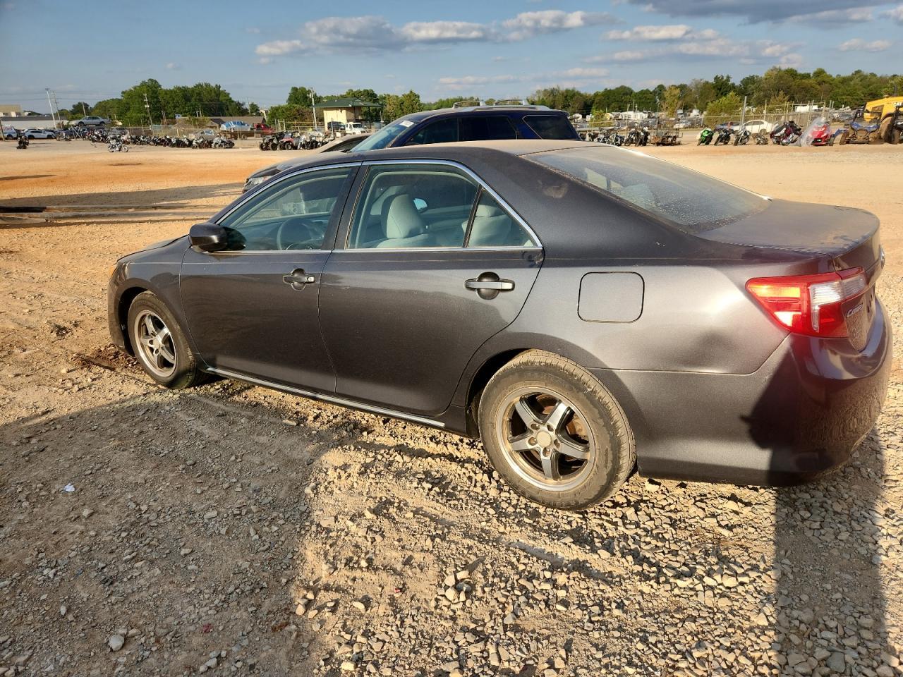 2012 TOYOTA CAMRY