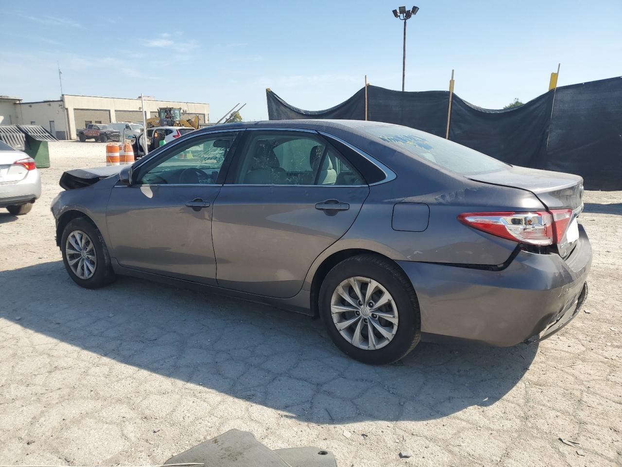 2015 TOYOTA CAMRY