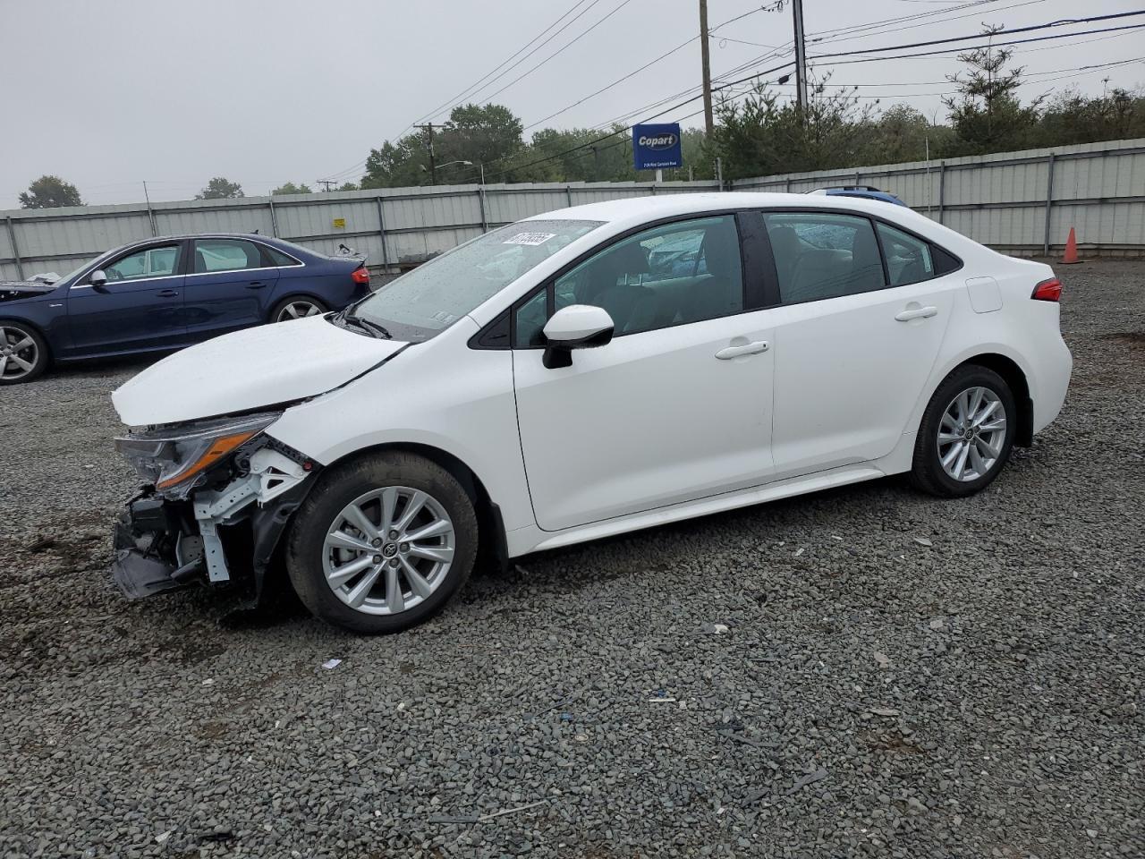 2025 TOYOTA COROLLA