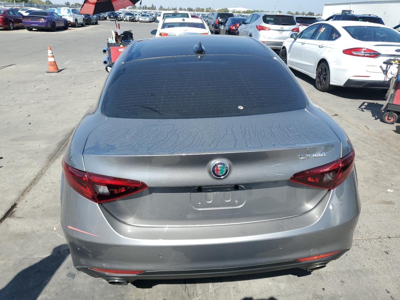 2017 ALFA ROMEO Giulia