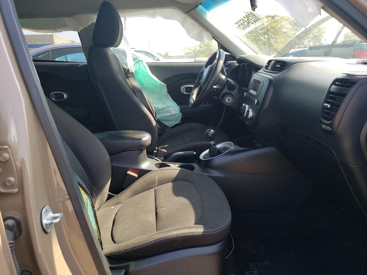 2016 KIA SOUL