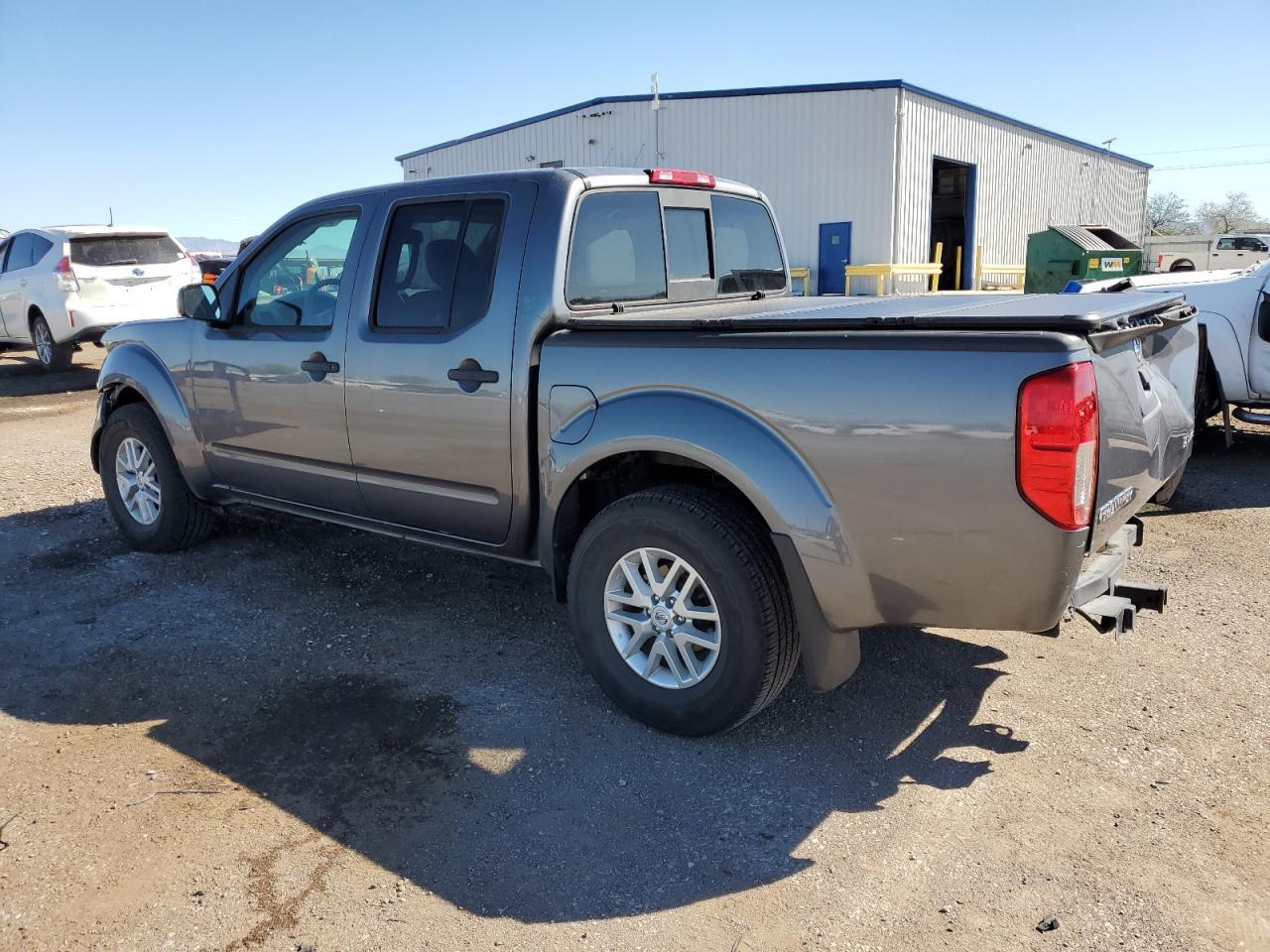 2021 NISSAN Frontier