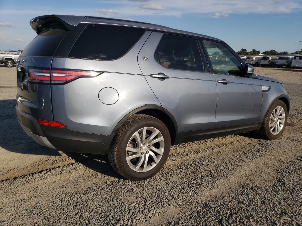 2018 LAND ROVER Discovery
