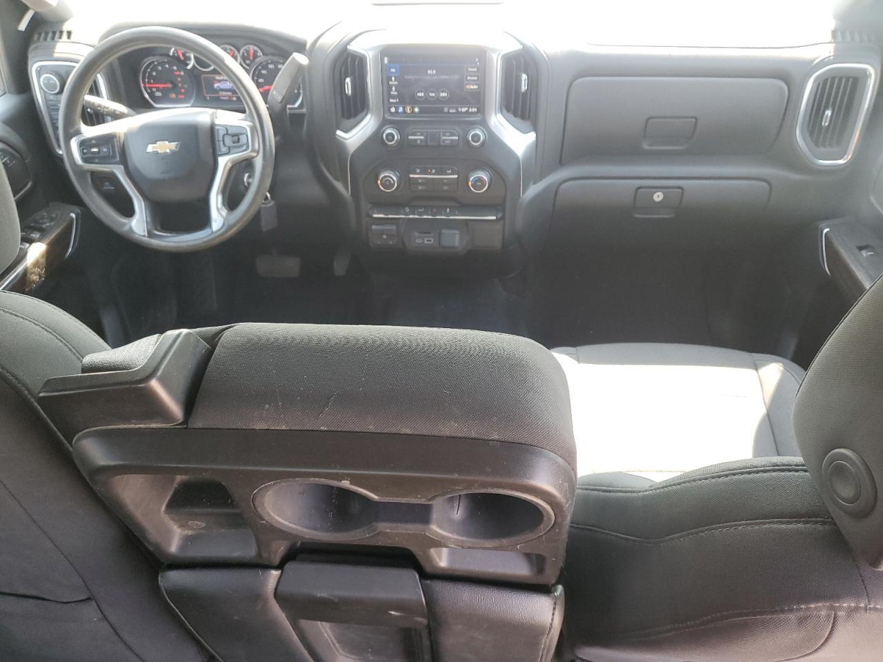 2020 CHEVROLET Silverado