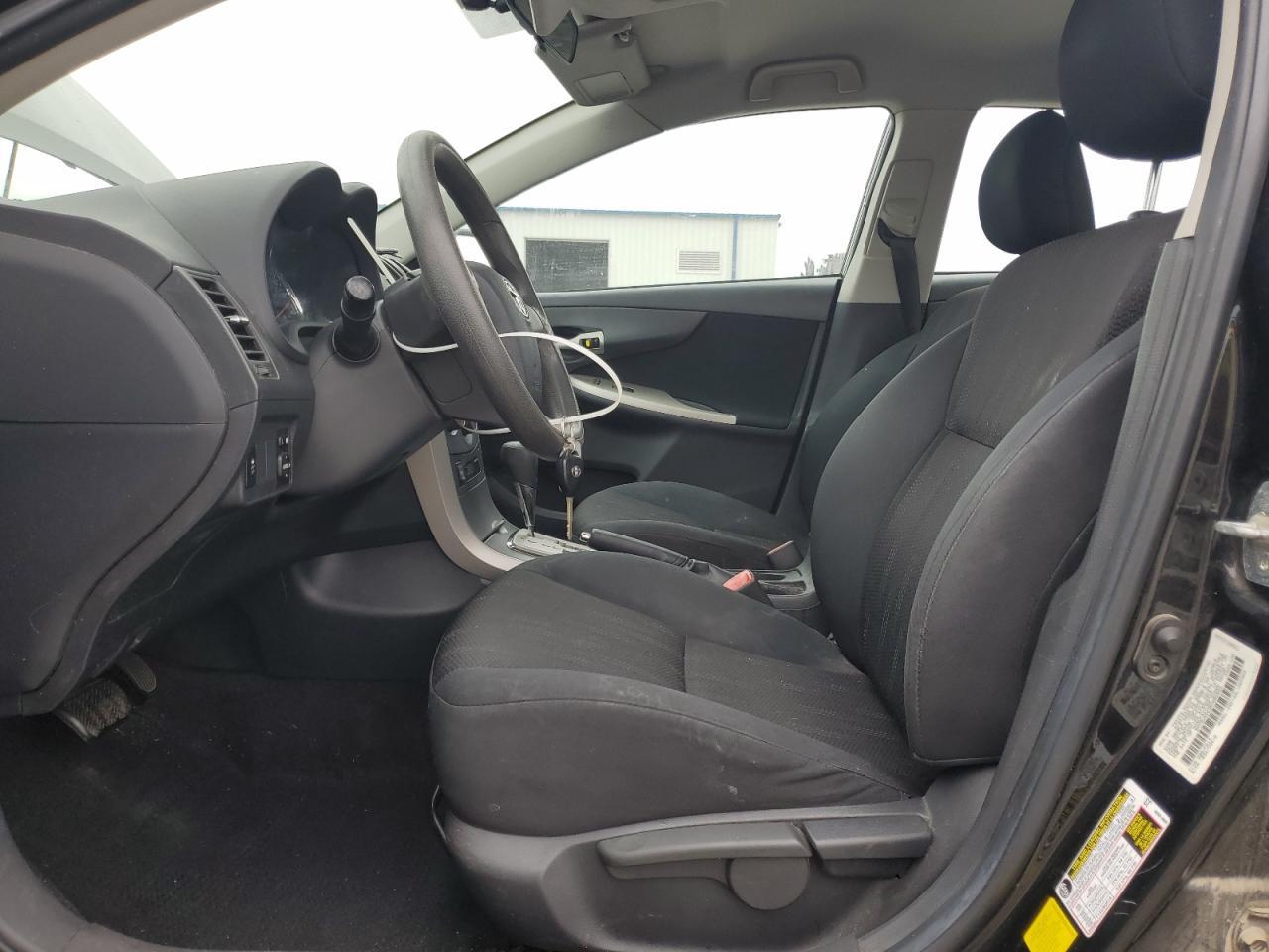 2011 TOYOTA COROLLA