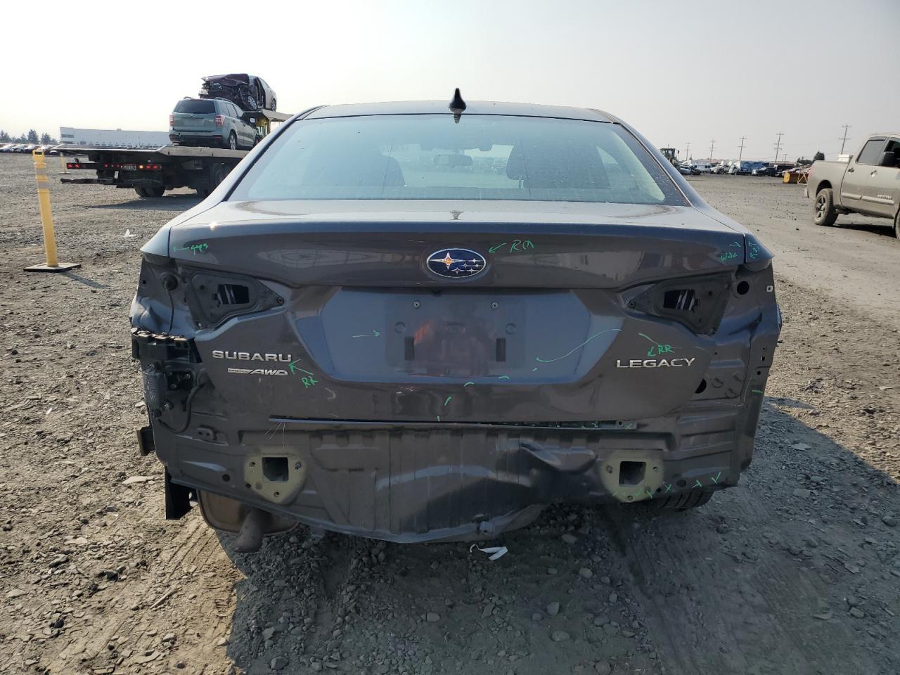 2022 SUBARU Legacy