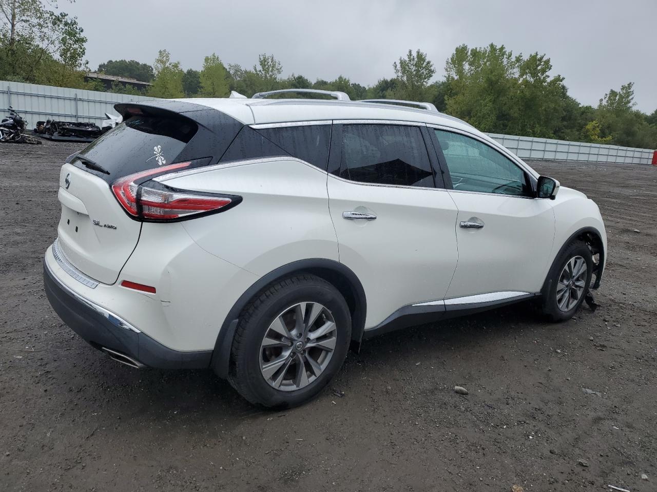 2015 NISSAN MURANO