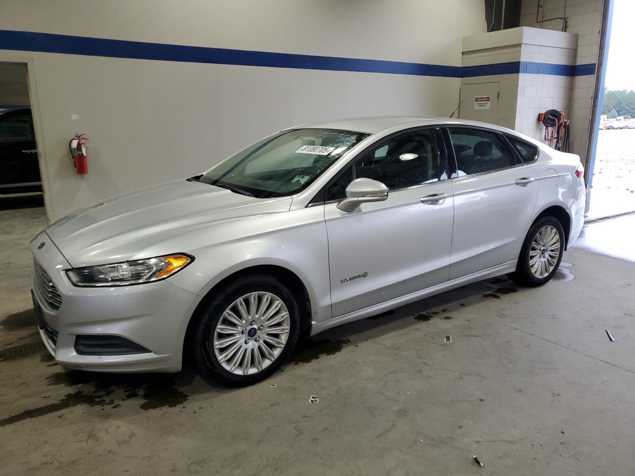 2013 FORD FUSION