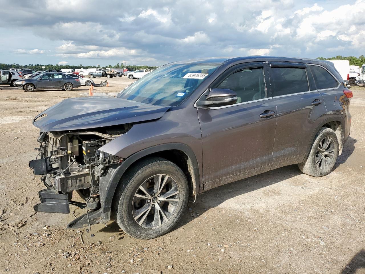 2017 TOYOTA HIGHLANDER