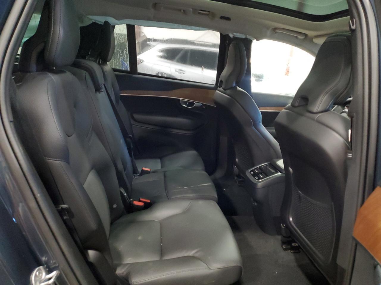 2024 VOLVO XC90