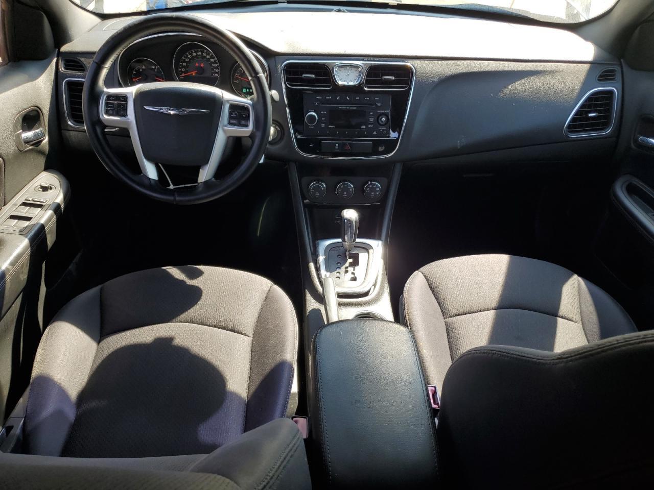 2014 CHRYSLER 200