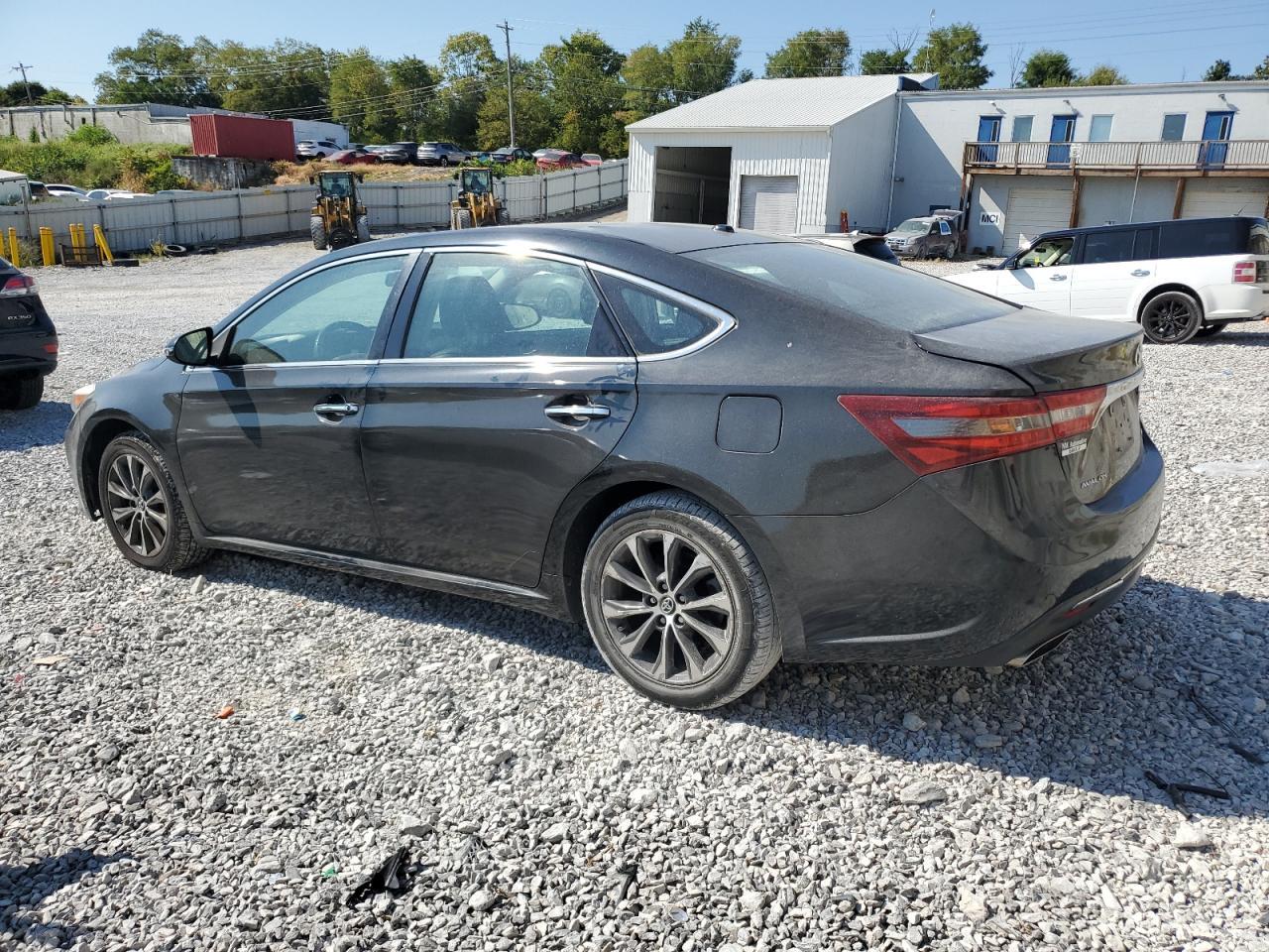 2016 TOYOTA Avalon