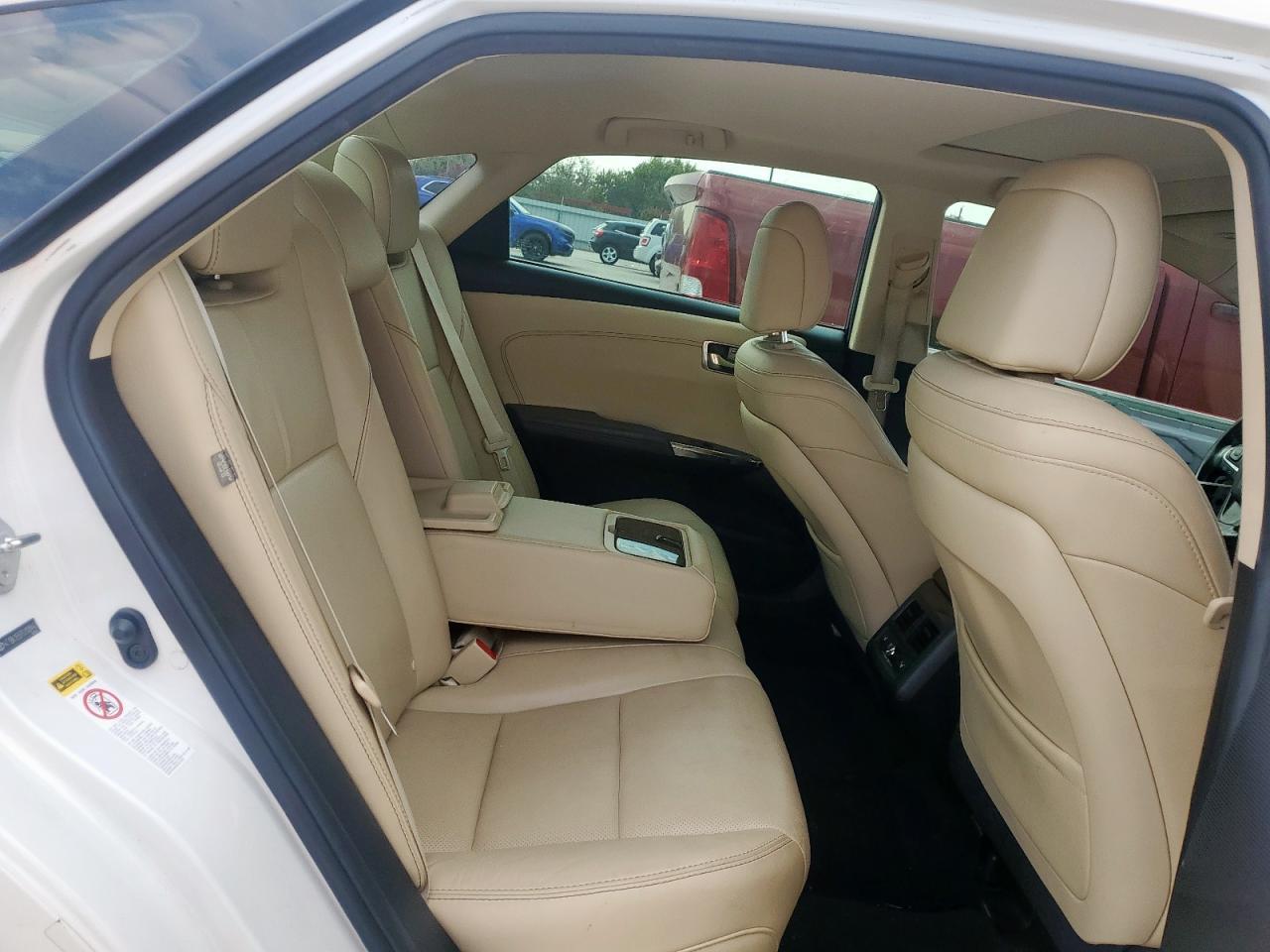 2014 TOYOTA Avalon