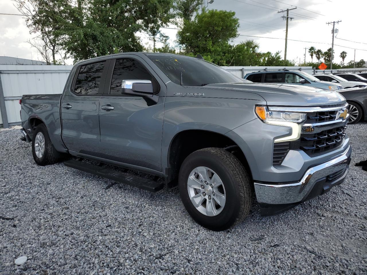 2023 CHEVROLET Silverado
