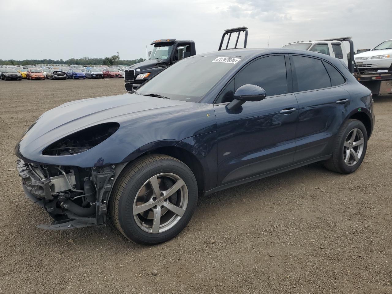 2020 PORSCHE Macan
