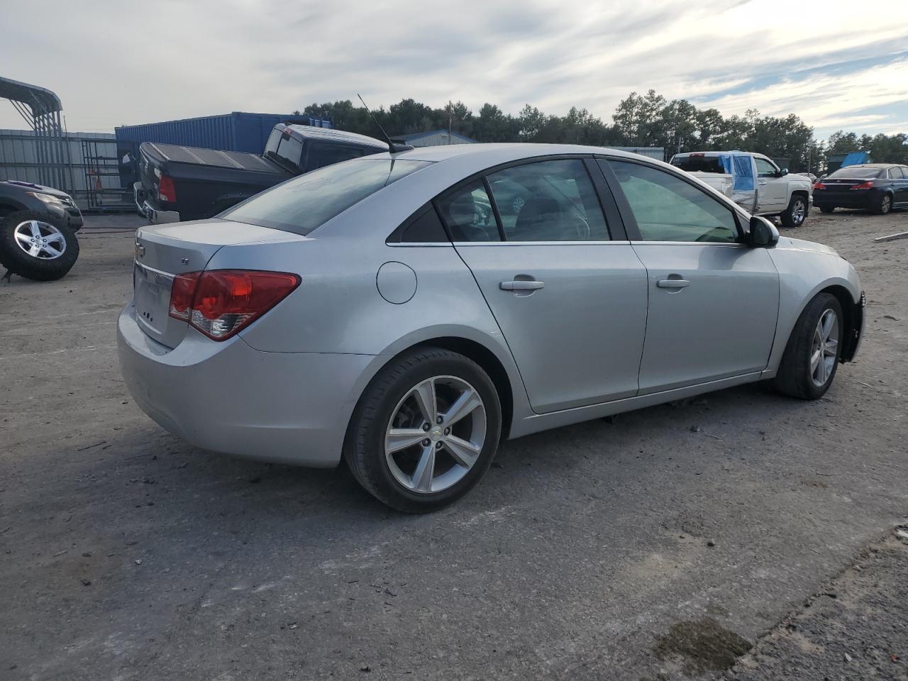 2013 CHEVROLET CRUZE