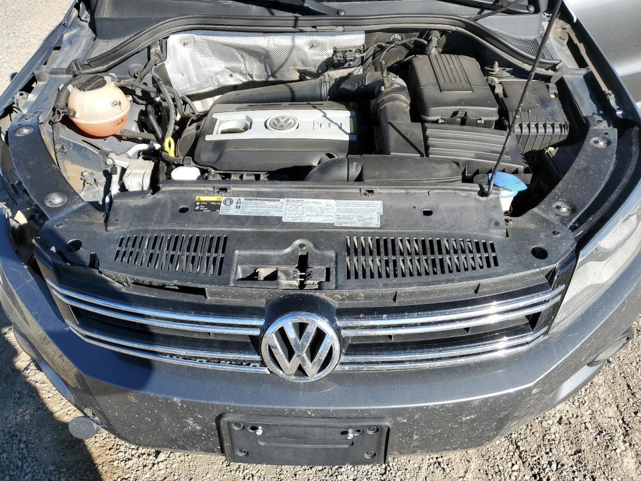 2016 VOLKSWAGEN TIGUAN