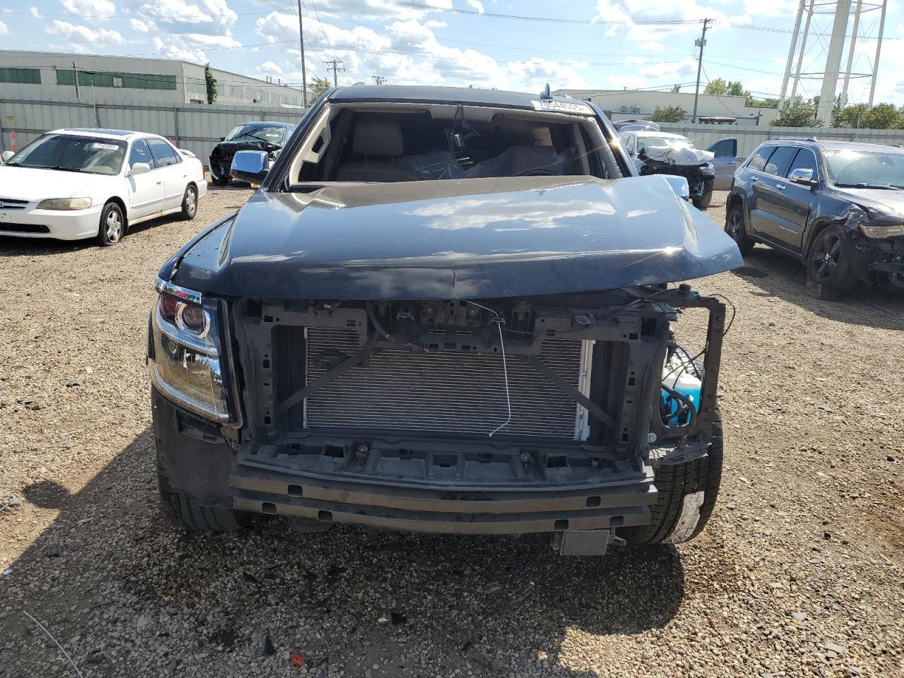 2016 CHEVROLET Tahoe