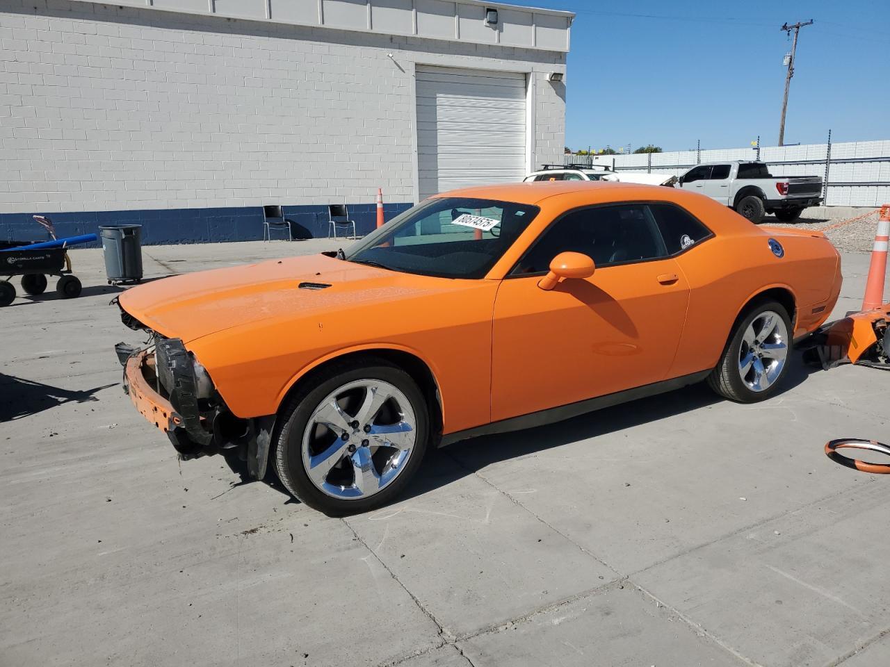 2014 DODGE Challenger