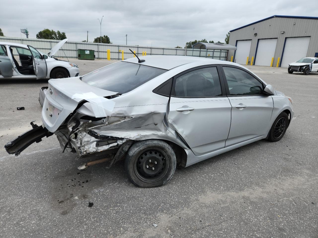 2013 HYUNDAI ACCENT