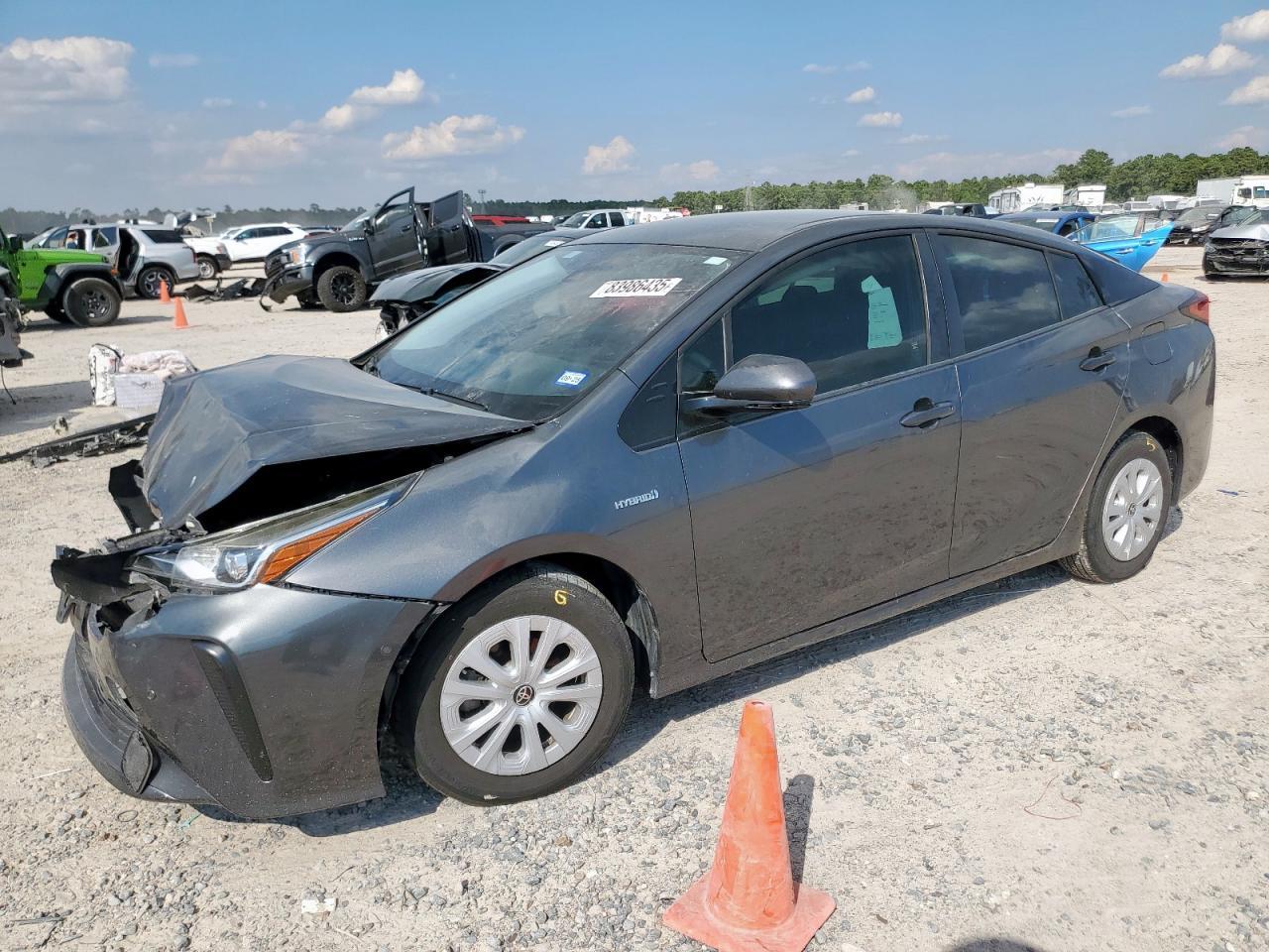 2019 TOYOTA PRIUS