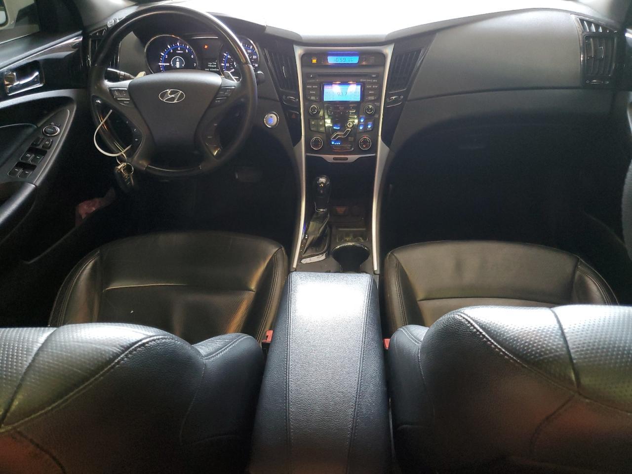 2012 HYUNDAI SONATA