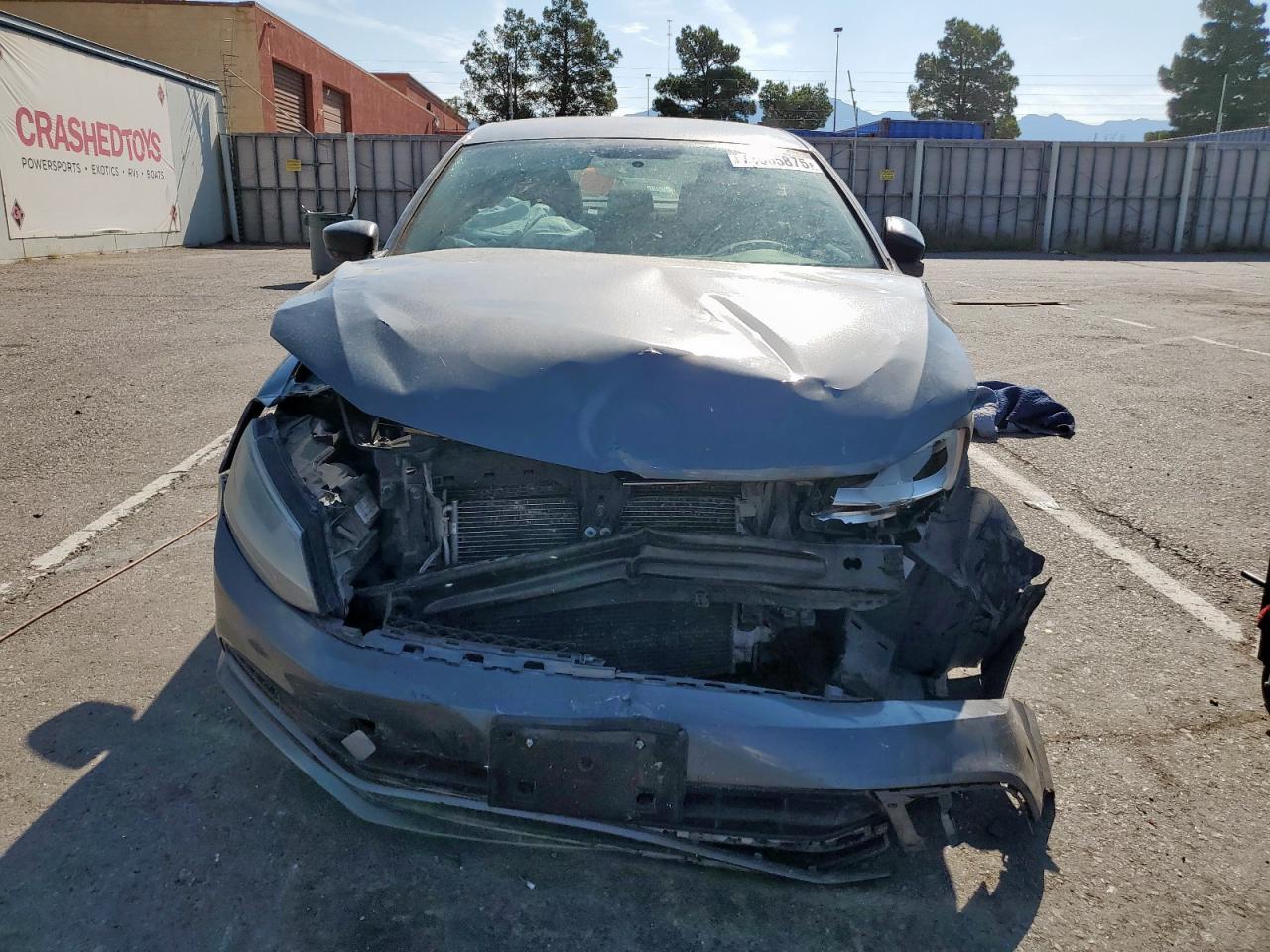2016 VOLKSWAGEN JETTA
