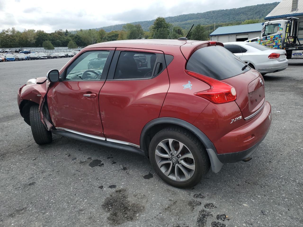 2011 NISSAN Juke