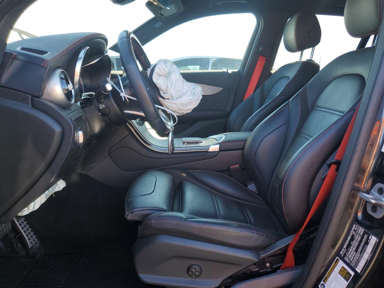 2021 MERCEDES-BENZ GLC-Class