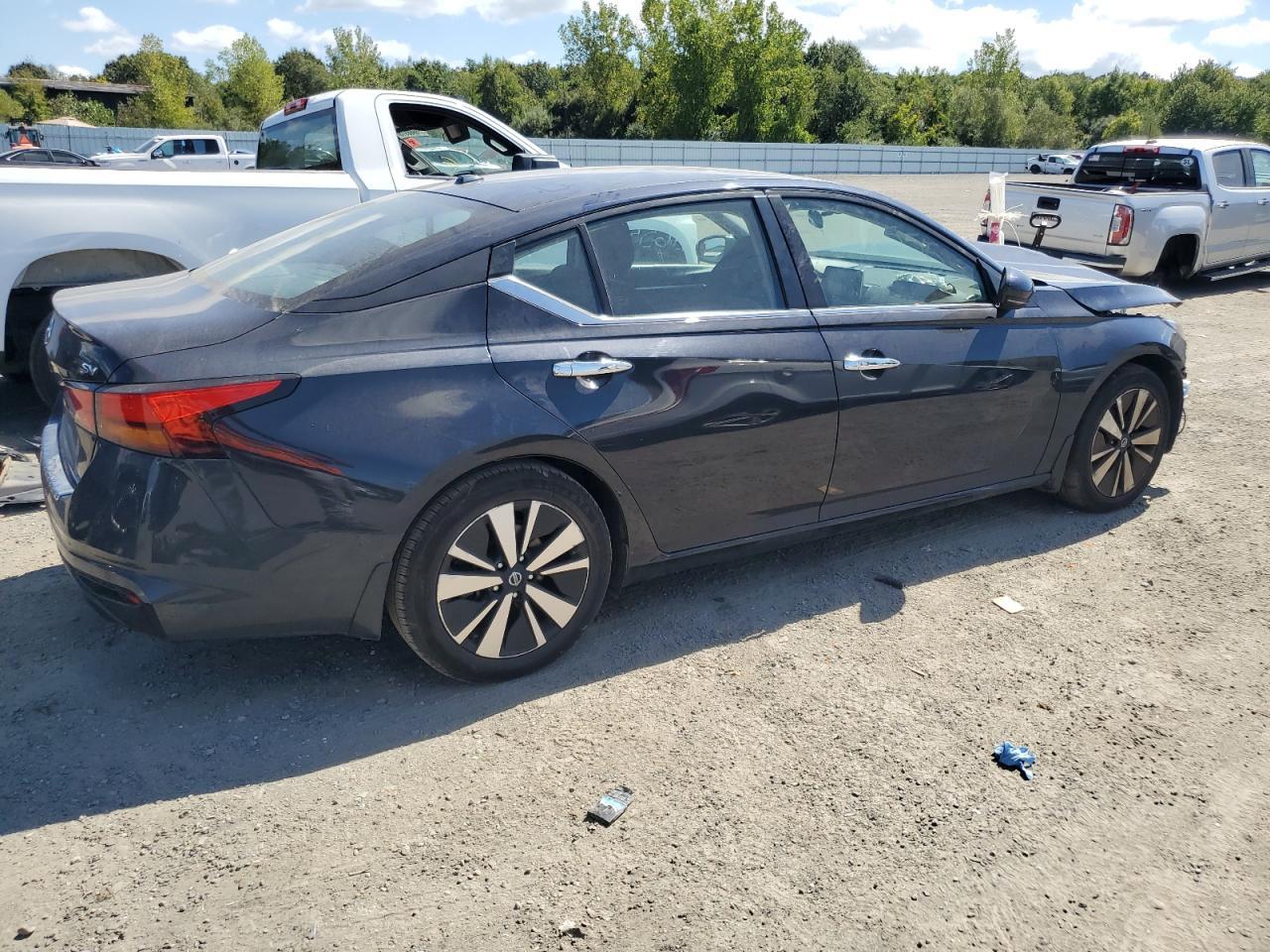 2022 NISSAN ALTIMA