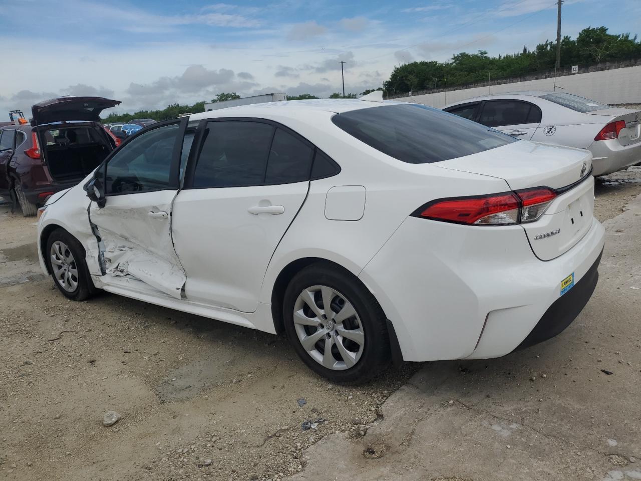 2024 TOYOTA COROLLA