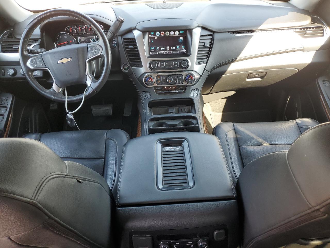 2018 CHEVROLET Suburban