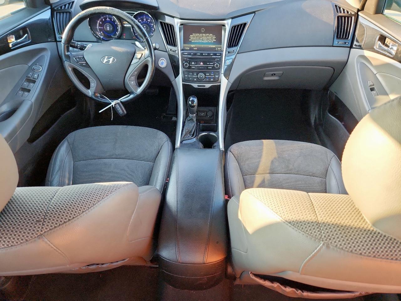 2014 HYUNDAI SONATA