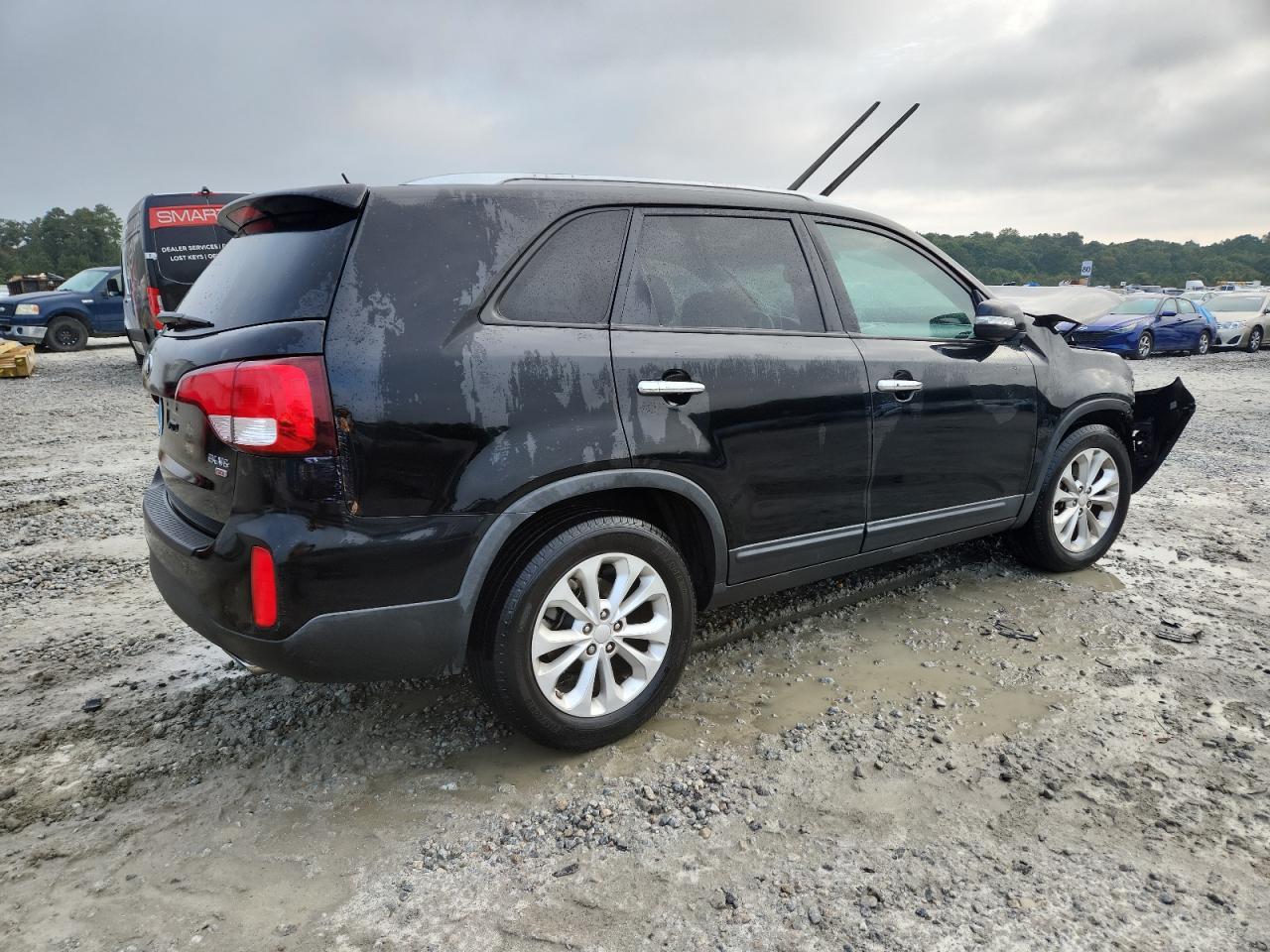 2014 KIA SORENTO